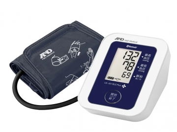 Bluetooth内蔵血圧計 UA-651BLE Plus